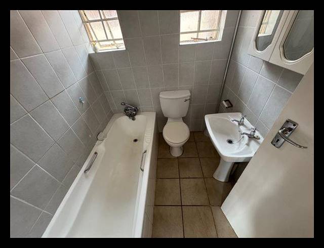 2 BEDROOM TOWNHOUSE FOR SALE IN NORKEM PARK